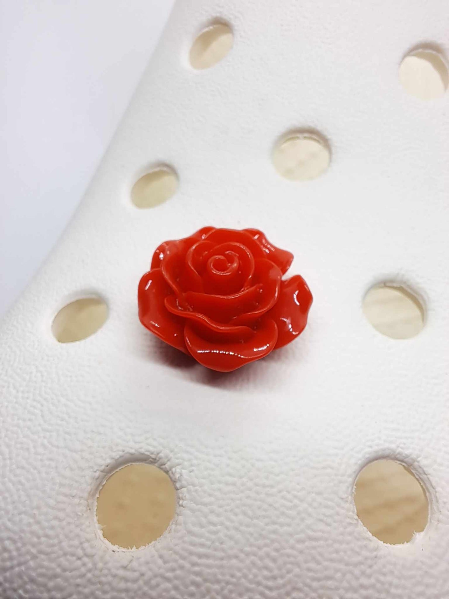 Red 3D Resin Rose 20mm